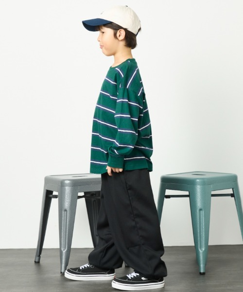 Auntie Rosa Holiday（アンティローザホリデー）の「オーバーサイズボーダーロンTEE（Tシャツ/カットソー・キッズ・ネイビー/ブラック/オフホワイト/チャコールグレー/ダークグリーン・130/140/150/160）」の11枚目の写真