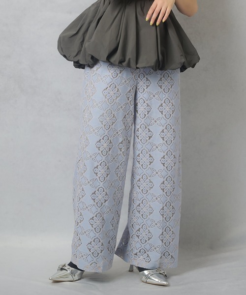 Lull（ルル）の「【Lull / ルル】セットアップ対応 / 総レースパンツ（その他パンツ・レディース・ブラック/ブルー/オフホワイト・ONESIZE）」の3枚目の写真