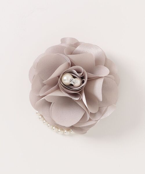 Elura（エルーラ）の「＜2025ceremony＞アソートコサージュ/286330（ブローチ/コサージュ・レディース・クリーム/グレイッシュベージュ/グレー/ブルー・ONE SIZE）」の3枚目の写真