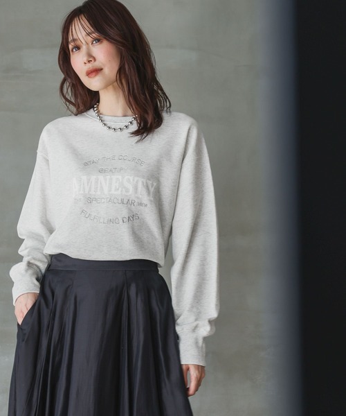 GLOBAL WORK（グローバルワーク）の「乾きやすいスウェットプリント長袖/286082（スウェット・レディース・ネイビー/ライトイエロー/スミクロ/グレイッシュベージュ/グレー系3/アイボリー/グレー系1/グレー系2・REGULAR/SHORT）」の4枚目の写真