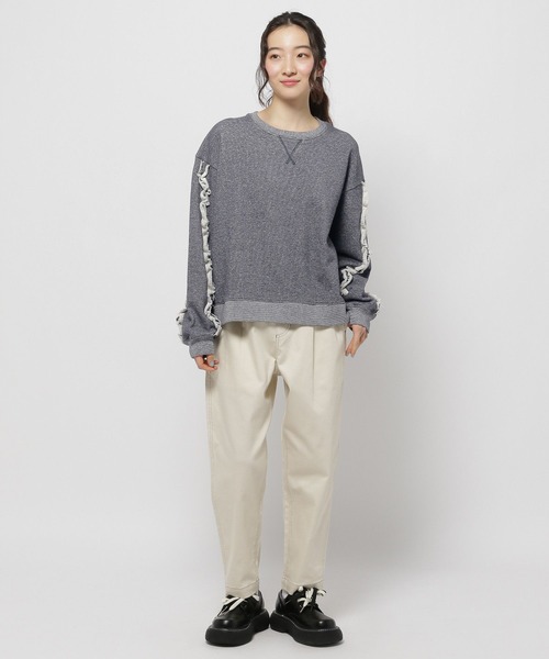 niko and（ニコアンド）の「袖フリルメランジプルオーバー