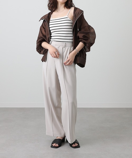 COLONY 2139(コロニートゥーワンスリーナイン)の「カップ付テレコリブボーダースクエアキャミソール(キャミソール・レディース・アイボリー・SMALL/MEDIUM/LARGE)」の7枚目の写真