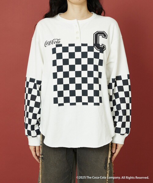 Freada（フリーダ）の「Freada/フリーダ Coca-Cola/コカ・コーラ ヘンリーネックTシャツ（Tシャツ/カットソー・レディース・ライトグレー/オフホワイト・ﾌﾘ-）」の15枚目の写真