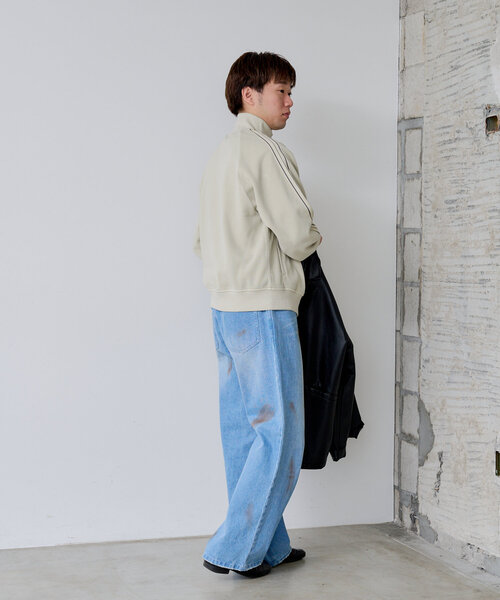 WHIMSIC（ウィムジック）の「【UNISEX/2サイズ展開】ダートプロセシングデニムパンツ（デニムパンツ・レディース・チャコールグレー/ブルー・1/2）」の11枚目の写真