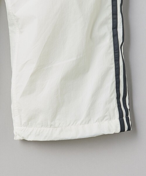 adidas Originals（アディダスオリジナルス）の「【別注】 ＜adidas Originals＞ADS200 トラックパンツ（その他パンツ・メンズ・オフホワイト/コバルトブルー・XL/L/M）」の10枚目の写真