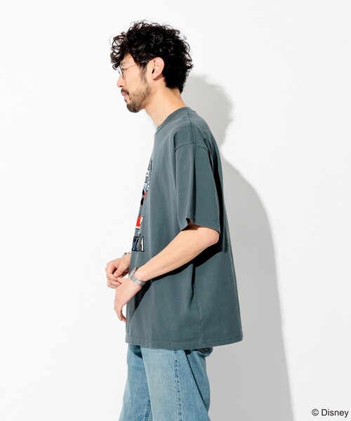 FREAK'S STORE（フリークスストア）の「DISNEY/ディズニー/『ファンタジア』/魔法/ミッキーマウス/フロッキープリント クルーネックTシャツ/リラックスフィット（Tシャツ/カットソー・メンズ・ブラック/グリーン/ホワイト・LARGE/MEDIUM）」の16枚目の写真