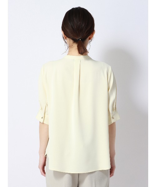 SUIT SQUARE（スーツスクエア）の「フロントタックブラウス 5分袖 ウォッシャブル ライトクロスストレッチ（シャツ/ブラウス・レディース・ホワイト系2/ホワイト系1/イエロー系・38(9号)/40(11号)）」の7枚目の写真