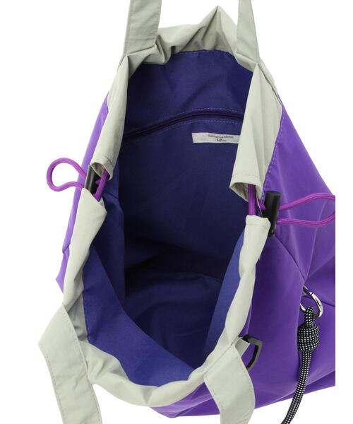 Samansa Mos2 blue（サマンサモスモスブルー）の「2WAY配色ナイロントート（ハンドバッグ・レディース・パープル/グレー/ブラック・F）」の11枚目の写真