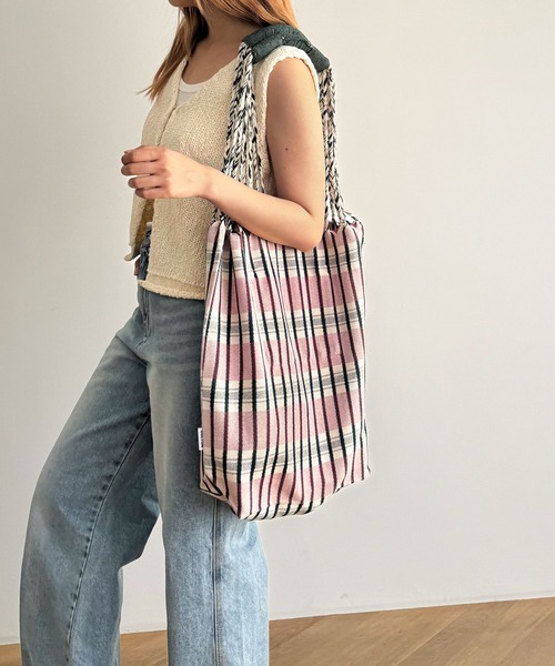 CANAL JEAN（キャナルジーン）の「DULTON　HAMMOCK TOTE L ハンモックトートL/RNZ-0861L（トートバッグ・レディース・ピンク/ブルー/イエロー/グリーン・ONE SIZE）」の10枚目の写真