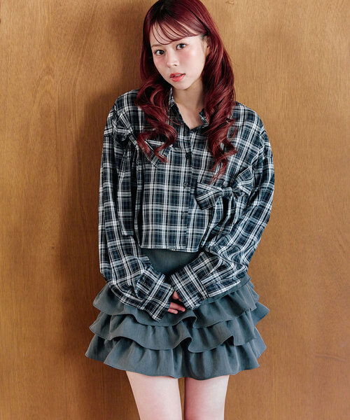 OLIVE des OLIVE（オリーブデオリーブ）の「リボンリボンクロップドシャツ（シャツ/ブラウス・レディース・ブラック/レッド/オフホワイト/ブルー・FREE）」の9枚目の写真