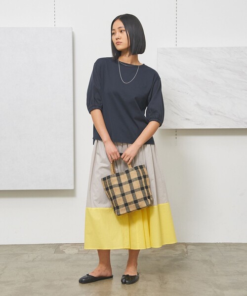 J.PRESS YORK STREET(ジェイプレスヨークストリート)の「【WOMEN】ツイストスリーブジャージ プルオーバー(Tシャツ/カットソー・レディース・ホワイト系/ライトグリーン系/ネイビー系/ピーコックグリーン系・F)」の5枚目の写真
