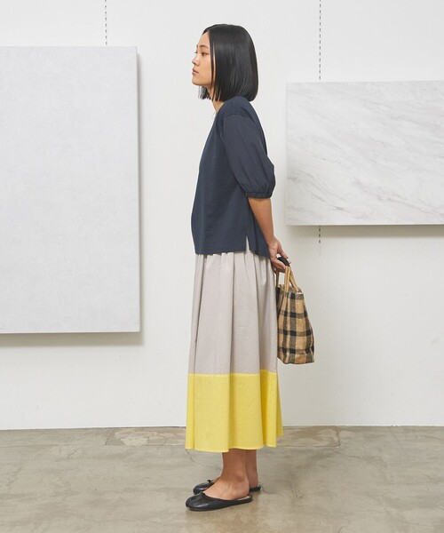 J.PRESS YORK STREET(ジェイプレスヨークストリート)の「【WOMEN】ツイストスリーブジャージ プルオーバー(Tシャツ/カットソー・レディース・ホワイト系/ライトグリーン系/ネイビー系/ピーコックグリーン系・F)」の6枚目の写真