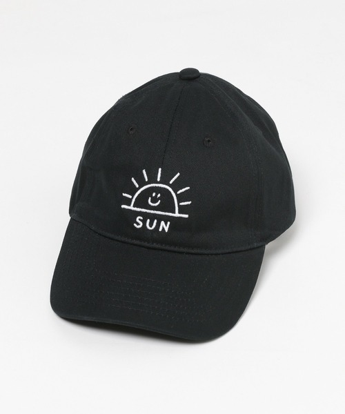 ALAND（エーランド）の「【UNISEX】ALAND×INAPSQUARE／刺繍CAP（キャップ・レディース・ブラック/ホワイト/ブルー・FREE）」の16枚目の写真