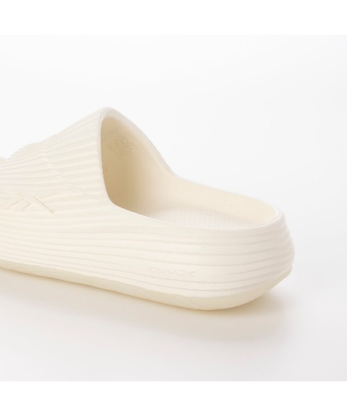 Reebok（リーボック）の「DMX リカバリー スライド / DMX RECOVERY SLIDE（サンダル・メンズ・アクア/アイボリー/ブラック/イエロー・25.0cm/23.5cm/23.0cm/30.0cm/29.0cm/28.0cm/27.0cm/26.0cm/24.0cm）」の21枚目の写真
