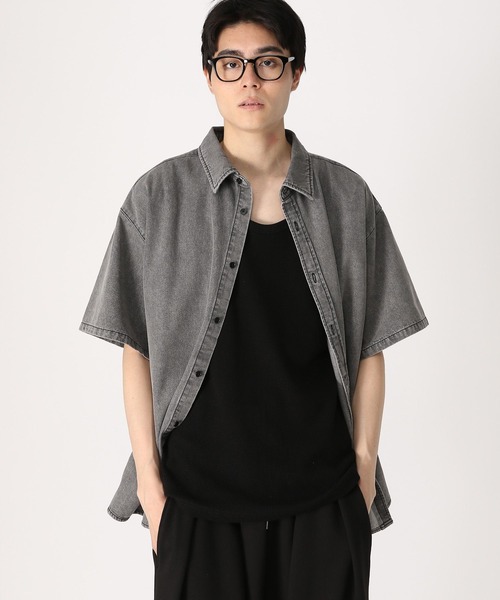 ALAND（エーランド）の「【UNISEX】ALAND／Aロゴデニム半袖シャツ（シャツ/ブラウス・レディース・ブラック/インディゴブルー・MEDIUM/SMALL）」の6枚目の写真