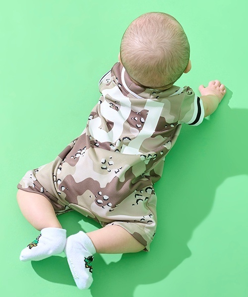 XLARGE KIDS(エクストララージキッズ)の「ベースボールショートオール(ロンパース・キッズ・ブルー/カラフル・70cm)」の10枚目の写真