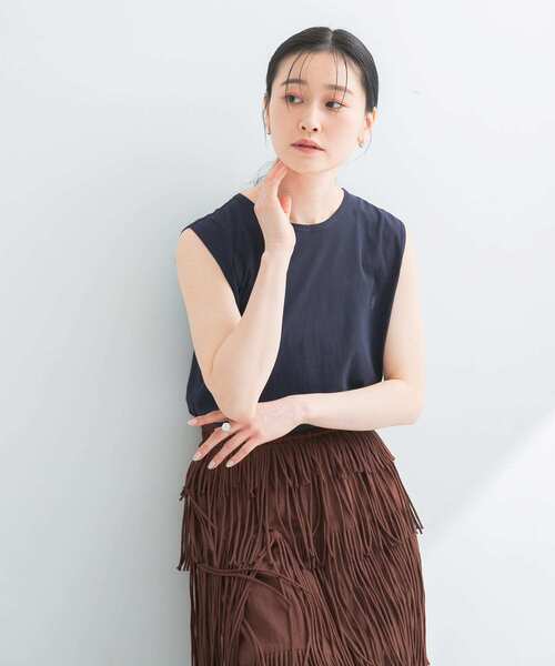 URBAN RESEARCH（アーバンリサーチ）の「new basic　ドライツイストノースリーブカットソー（Tシャツ/カットソー・レディース・ホワイト/ブラック/ネイビー・FREE）」の21枚目の写真