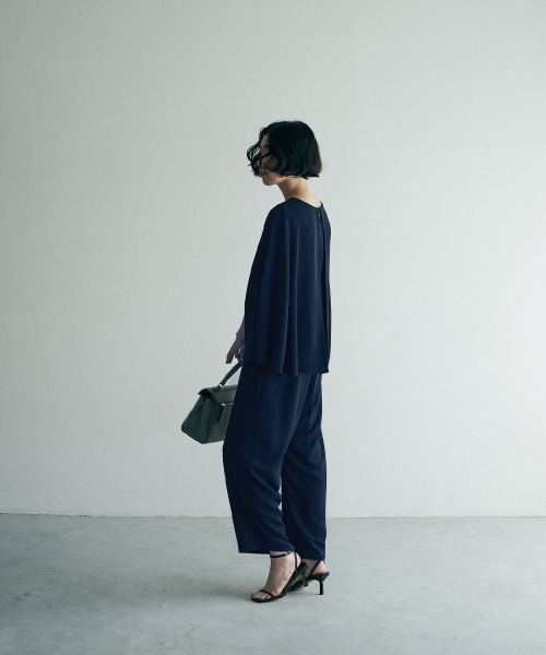 marjour（マージュール）の「MANTLE PANTS DRESS（サロペット/オーバーオール・レディース・ネイビー/ブラック・M/L）」の3枚目の写真