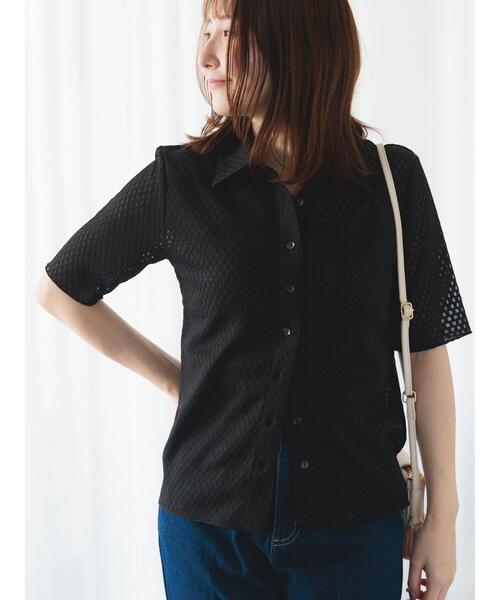 Te chichi TERRASSE(テチチテラス)の「シャーリング衿付きカーディガン《2025summer catalog item》(カーディガン/ボレロ・レディース・イエロー/ブラック/オフホワイト・F)」の7枚目の写真