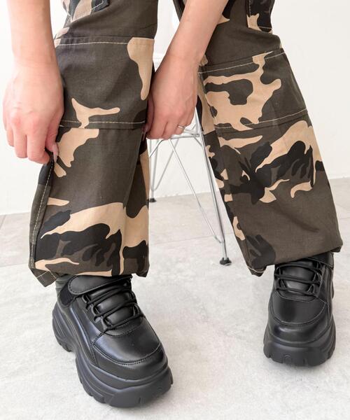 WEGO（ウィゴー）の「WEGO/【25年春夏新作】ハイカットベルト厚底スニーカー（スニーカー・レディース・ブラック/キャメル/ホワイト・MEDIUM/LARGE）」の13枚目の写真