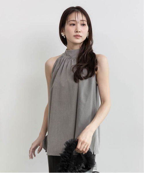 RANDA（ランダ）の「ホルターネックバックリボンブラウス（シャツ/ブラウス・レディース・ホワイト/カーキ/グレー・FREE）」の4枚目の写真