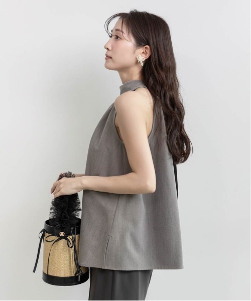 RANDA（ランダ）の「ホルターネックバックリボンブラウス（シャツ/ブラウス・レディース・ホワイト/カーキ/グレー・FREE）」の6枚目の写真