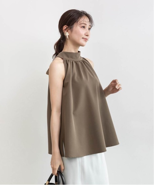 RANDA（ランダ）の「ホルターネックバックリボンブラウス（シャツ/ブラウス・レディース・ホワイト/カーキ/グレー・FREE）」の18枚目の写真