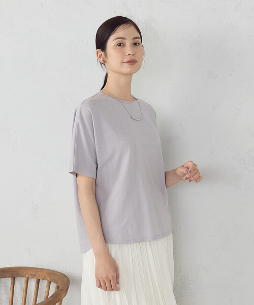 COMME CA ISM（コムサイズム）の「日本の色 カラーＴシャツ（Tシャツ/カットソー・レディース・アイボリー/マスタード/ダークブラウン/オレンジ系/チャコール/ライトグレー系/ブルー/ブラック・SMALL/LARGE/MEDIUM）」の4枚目の写真