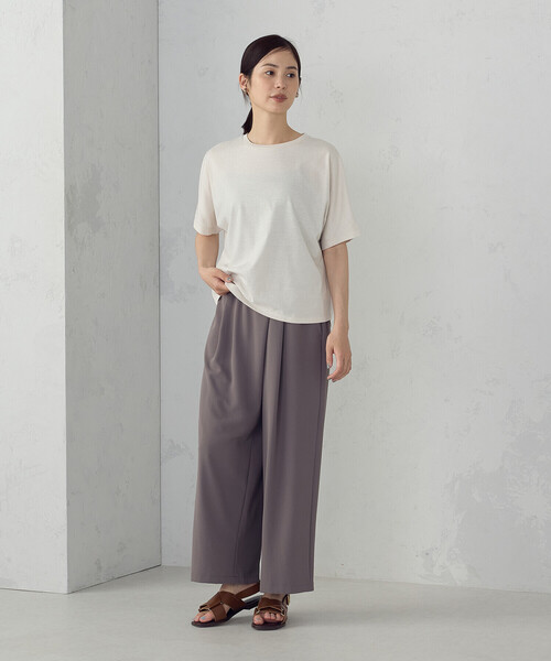 COMME CA ISM（コムサイズム）の「日本の色 カラーＴシャツ（Tシャツ/カットソー・レディース・アイボリー/マスタード/ダークブラウン/オレンジ系/チャコール/ライトグレー系/ブルー/ブラック・SMALL/LARGE/MEDIUM）」の9枚目の写真