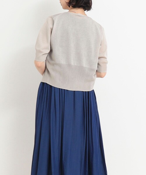 NOLLEY'S LIGHT（ノーリーズライト）の「麻風半袖Vネックカーディガン（ニット/セーター・レディース・オフホワイト/チャコールグレー/グレイッシュベージュ・38）」の15枚目の写真