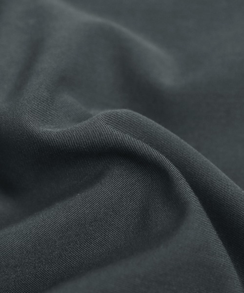 antiqua(アンティカ)の「レイヤード風ワイドパンツ(その他パンツ・レディース・ダークグレー/ブラック・LARGE/MEDIUM)」の3枚目の写真