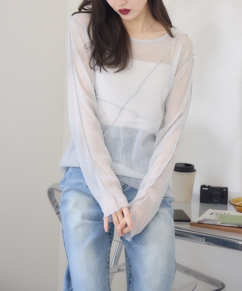 RU.TI.LE（ルチル）の「【RU.TI.LE】ラメチュール切替デザインプルオーバー（Tシャツ/カットソー・レディース・グレー/アイボリー・MEDIUM）」の4枚目の写真