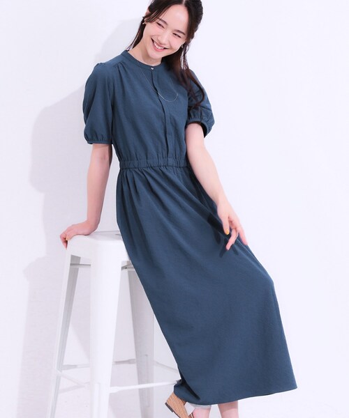 DRESKIP（ドレスキップ）の「【洗える/S-LL/ひんやり/UV】女性らしさ漂う サッカーワンピース（ワンピース・レディース・ブルー系その他/ダークブラウン/チャコールグレー・01/02/03/04）」の3枚目の写真