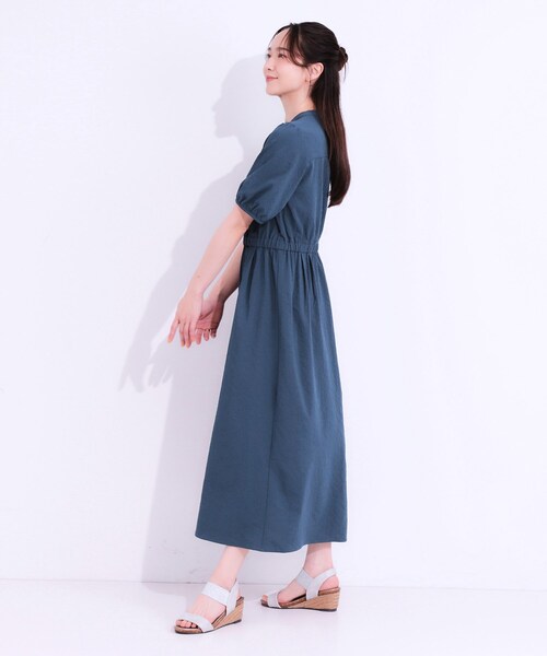 DRESKIP（ドレスキップ）の「【洗える/S-LL/ひんやり/UV】女性らしさ漂う サッカーワンピース（ワンピース・レディース・ブルー系その他/ダークブラウン/チャコールグレー・01/02/03/04）」の10枚目の写真