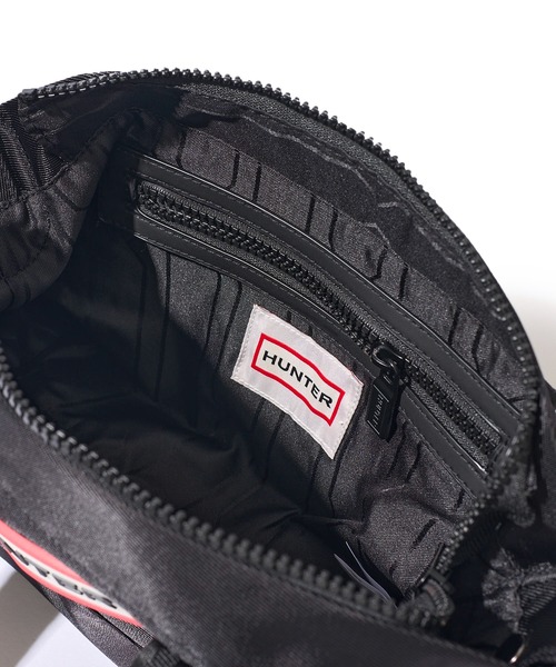 HUNTER(ハンター)の「【HUNTER / ハンター】Nylon Mini Top Clip Tote / ナイロンクラシックトートバッグ(トートバッグ・レディース・ブラック・FREE)」の4枚目の写真