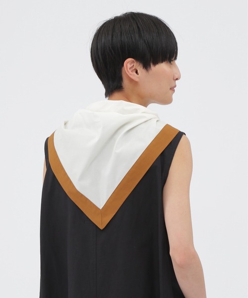 MHL.（エムエイチエル）の「MHL WOVEN SCOUT SCARF（ストール/ショール・レディース・オフホワイト/ブルー・FREE）」の3枚目の写真