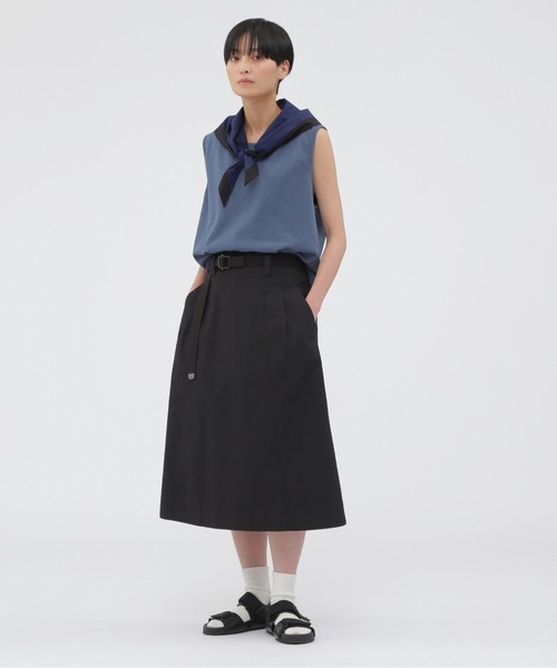 MHL.（エムエイチエル）の「MHL WOVEN SCOUT SCARF（ストール/ショール・レディース・オフホワイト/ブルー・FREE）」の13枚目の写真