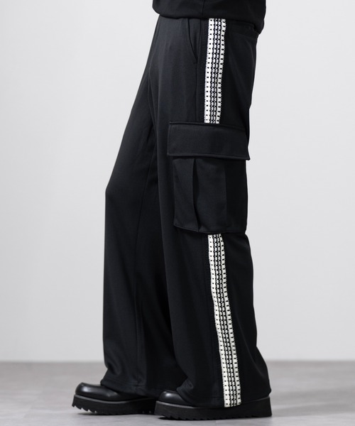 CLEL(NC)́yCLELzHand Knitting Track Cargo Pants / nhjbeBO gbNJ[Spc(J[Spc)
