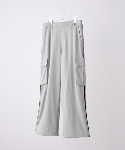 CLEL(クレイル)の「【CLEL】Hand Knitting Track Cargo Pants / ハンドニッティング トラックカーゴパンツ(カーゴパンツ・メンズ・チャコールグレー/ブラック/ライトグレー・L/M/S/XS)」の17枚目の写真