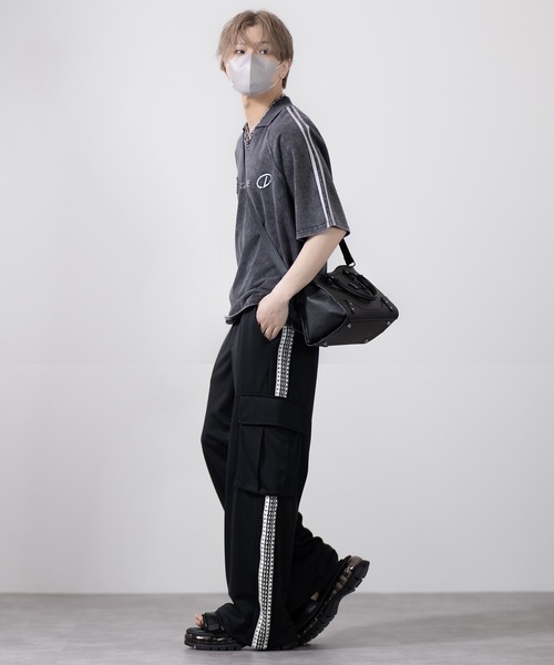 CLEL(クレイル)の「【CLEL】Hand Knitting Track Cargo Pants / ハンドニッティング トラックカーゴパンツ(カーゴパンツ・メンズ・チャコールグレー/ブラック/ライトグレー・L/M/S/XS)」の6枚目の写真