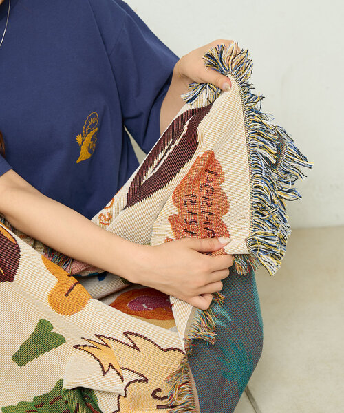 BIRTHDAY BAR（バースデイバー）の「norahi x BIRTHDAY BAR スローケット（ブランケット・レディース・ネイビー/アイボリー・0）」の5枚目の写真