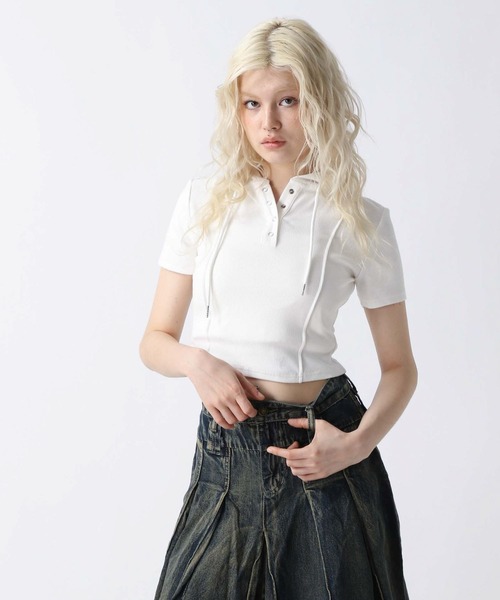 FOREVER 21(フォーエバー トゥエンティーワン)の「【2025SS】スナップボタンフーディー(Tシャツ/カットソー・レディース・ブラック/グレー/ホワイト・FREE)」の12枚目の写真