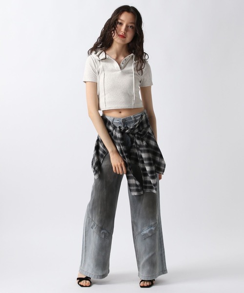 FOREVER 21(フォーエバー トゥエンティーワン)の「【2025SS】スナップボタンフーディー(Tシャツ/カットソー・レディース・ブラック/グレー/ホワイト・FREE)」の4枚目の写真