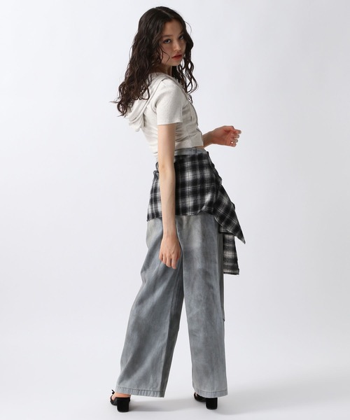 FOREVER 21(フォーエバー トゥエンティーワン)の「【2025SS】スナップボタンフーディー(Tシャツ/カットソー・レディース・ブラック/グレー/ホワイト・FREE)」の8枚目の写真