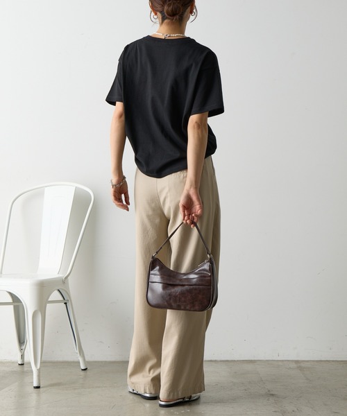 COLONY 2139（コロニートゥーワンスリーナイン）の「ハート刺繍Tシャツ（Tシャツ/カットソー・レディース・ホワイト/ピンク/ブラック/グレー・FREE）」の14枚目の写真