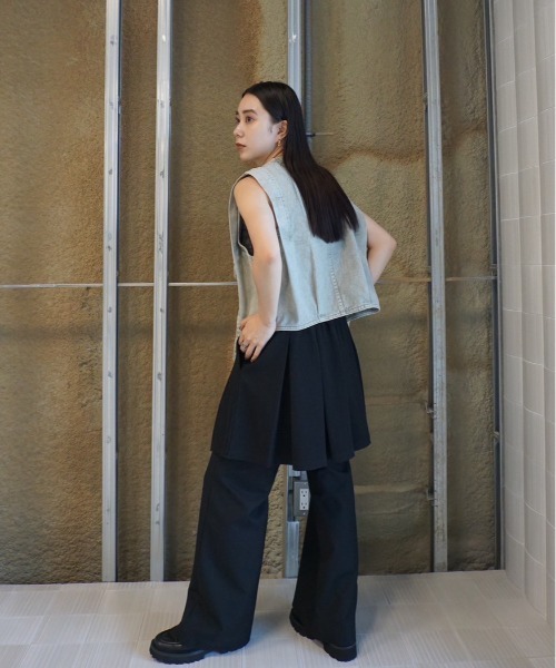 COMPACT FADE DENIM VEST（ベスト）｜Ameri（アメリ）のファッション