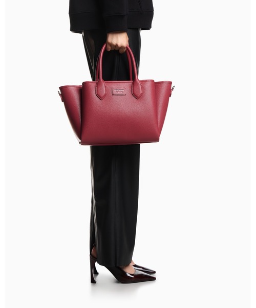 EMPORIO ARMANI(エンポリオアルマーニ)の「【エンポリオ アルマーニ】ショッパー パルメラート仕上げ ミディアム(トートバッグ・レディース・ブラック/レッド・FREE)」の7枚目の写真