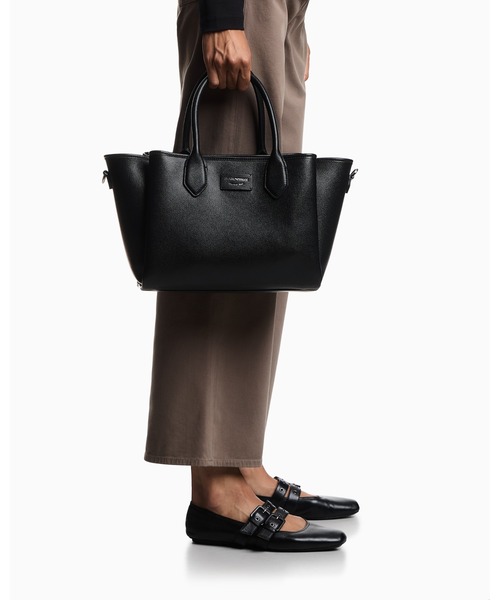 EMPORIO ARMANI(エンポリオアルマーニ)の「【エンポリオ アルマーニ】ショッパー パルメラート仕上げ ミディアム(トートバッグ・レディース・ブラック/レッド/モカ・FREE)」の9枚目の写真