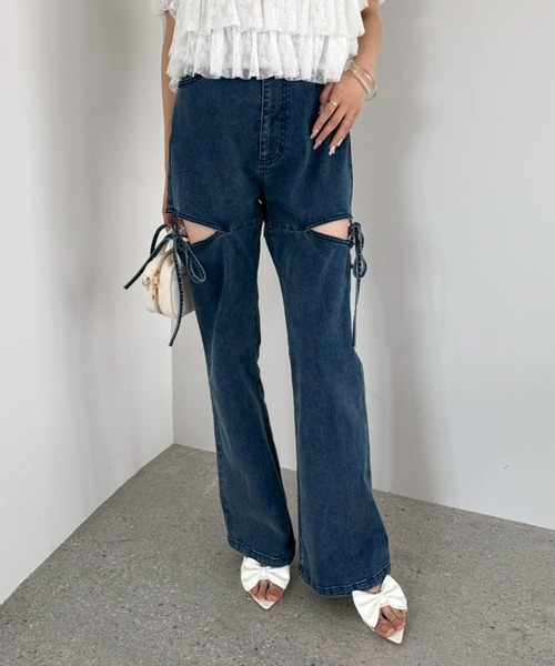 one after another NICE CLAUP(ワンアフターアナザーナイスクラップ)の「【再入荷】サイドオープンフレアデニム(デニムパンツ・レディース・ライトブルー/ネイビー/ブルー/ブラック・SMALL/MEDIUM)」の22枚目の写真