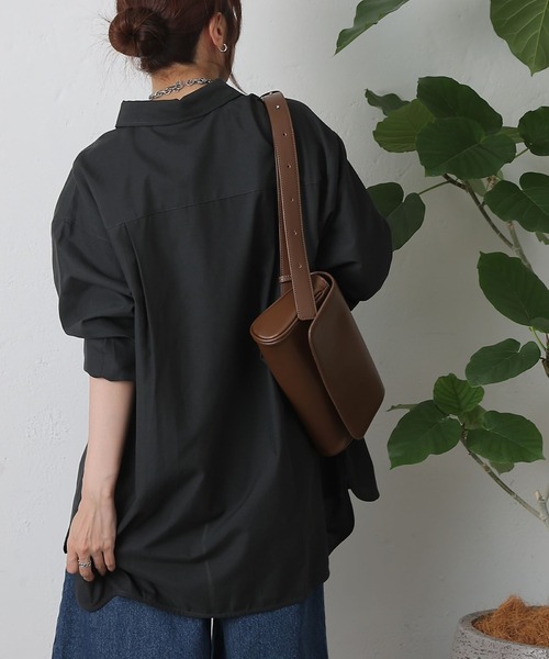 COLONY 2139（コロニートゥーワンスリーナイン）の「リラックスオーバーシャツ（シャツ/ブラウス・レディース・サックスブルー/チャコールグレー/ホワイト・FREE）」の13枚目の写真